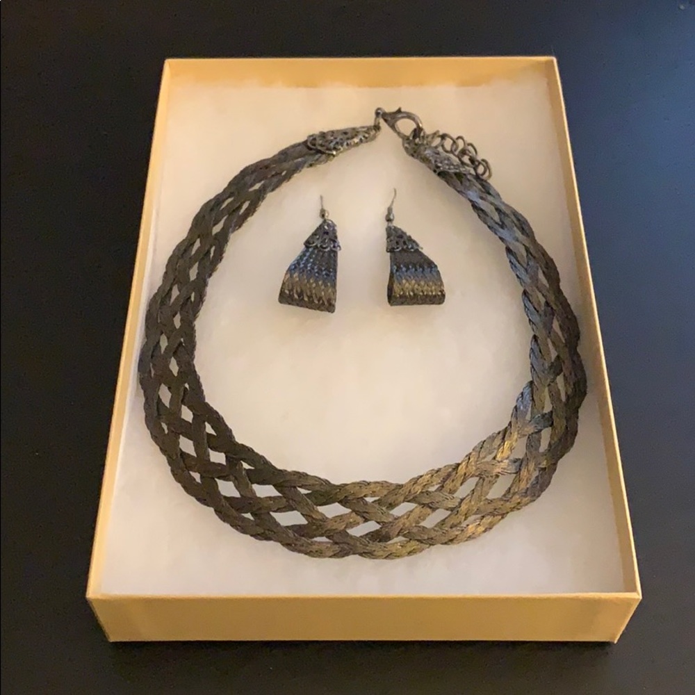 Gunmetal Necklace and Earring Set